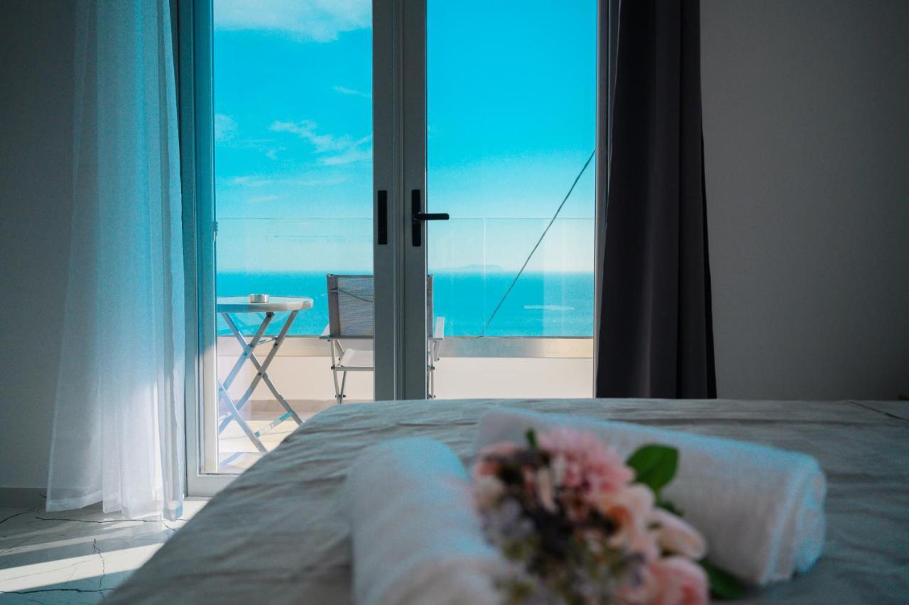 Ionian Pearl Apartment เดอร์มี ภายนอก รูปภาพ
