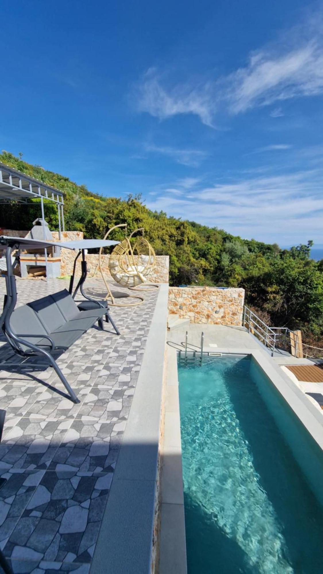 Ionian Pearl Apartment เดอร์มี ภายนอก รูปภาพ
