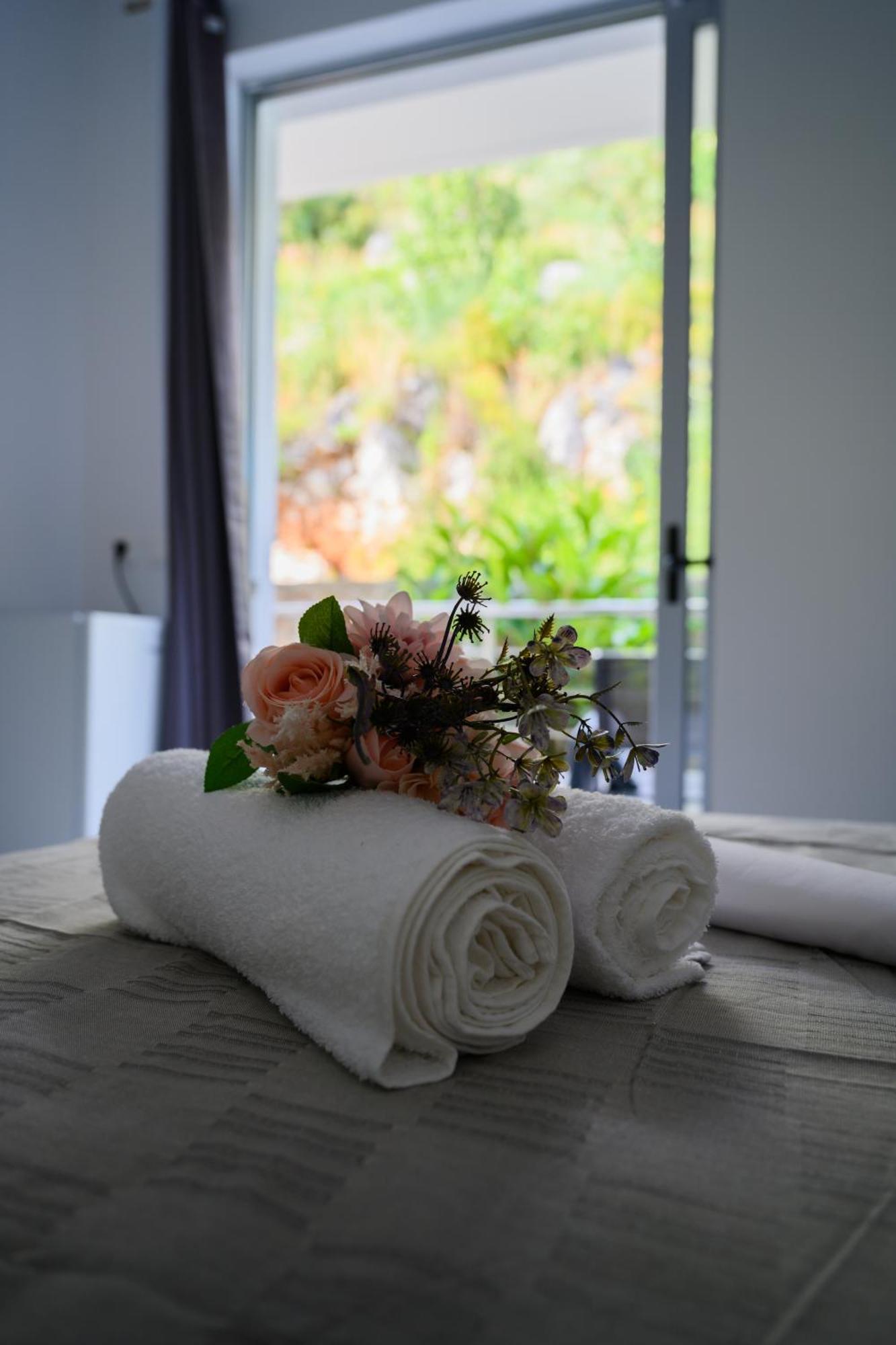 Ionian Pearl Apartment เดอร์มี ภายนอก รูปภาพ